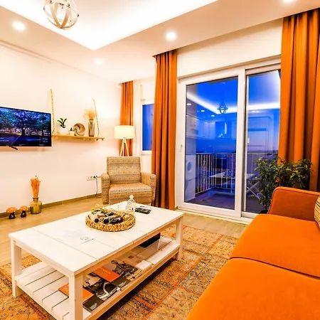 Kybele شقة فندقية 2*